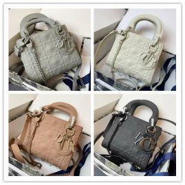 Picture of Dior Lady Handbags _SKUfw141267224fw